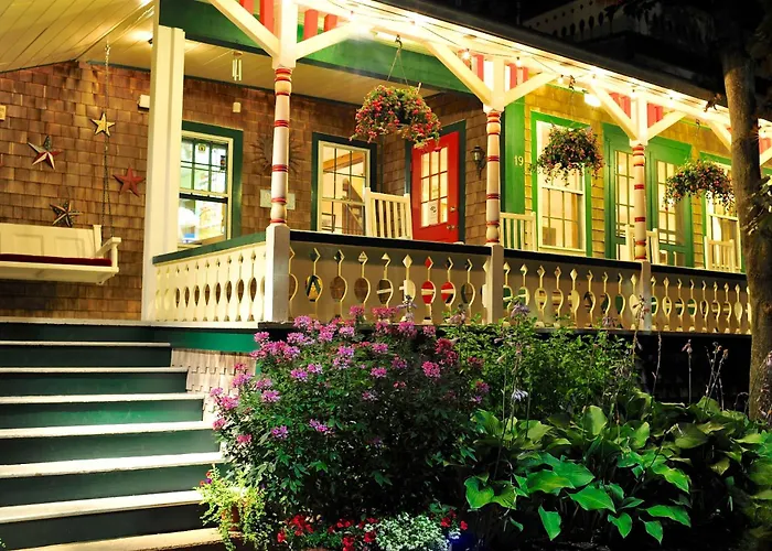 Pequot Hotel